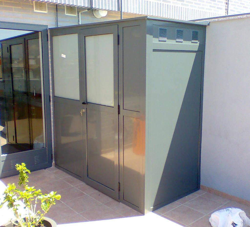 Armario-exterior-aluminio  Carpintería de Aluminio Barcelona