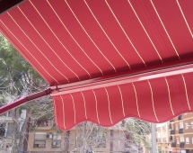 Toldo punto recto en ventana